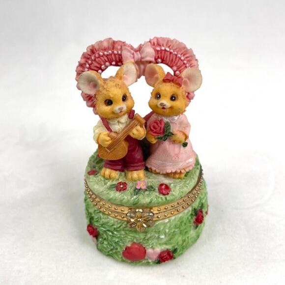 Vintage Other - Valentines Mouse Mini Trinket Box